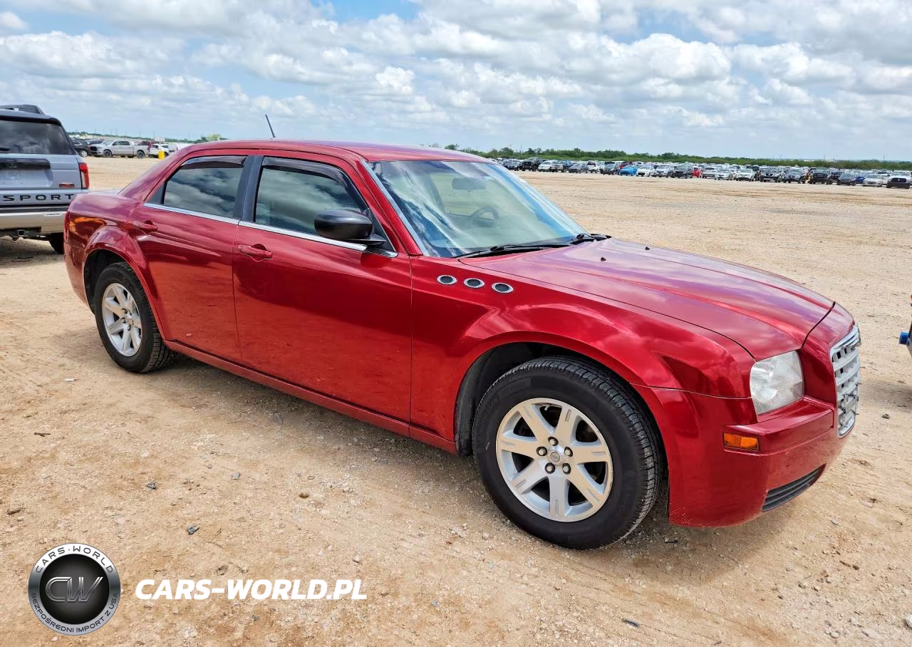 2008 Chrysler 300 Lx VIN:2C3KA43R58H219846 - 4