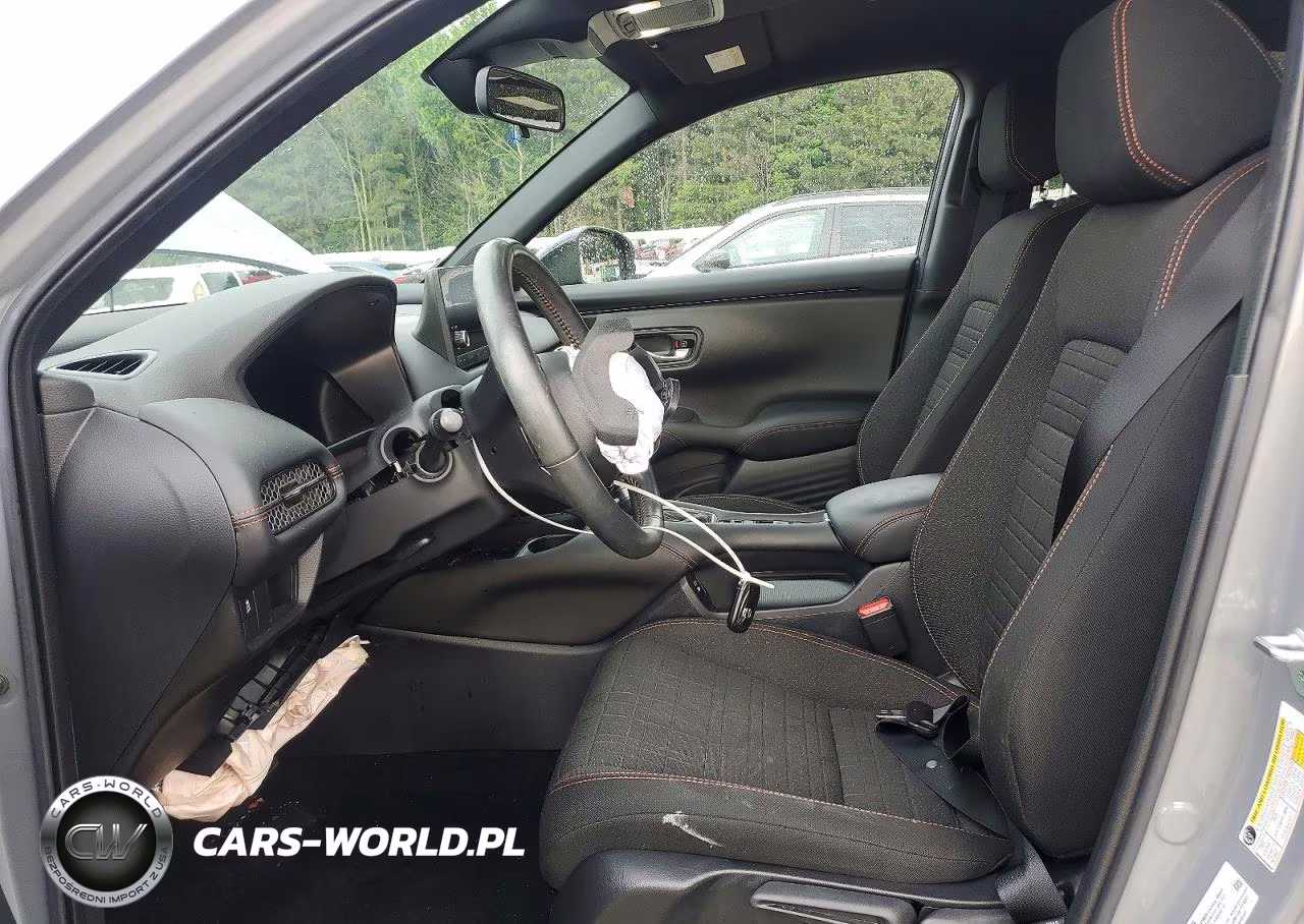 2025 Honda Hr-V Sport VIN:3CZRZ2H52SM700248 - 7