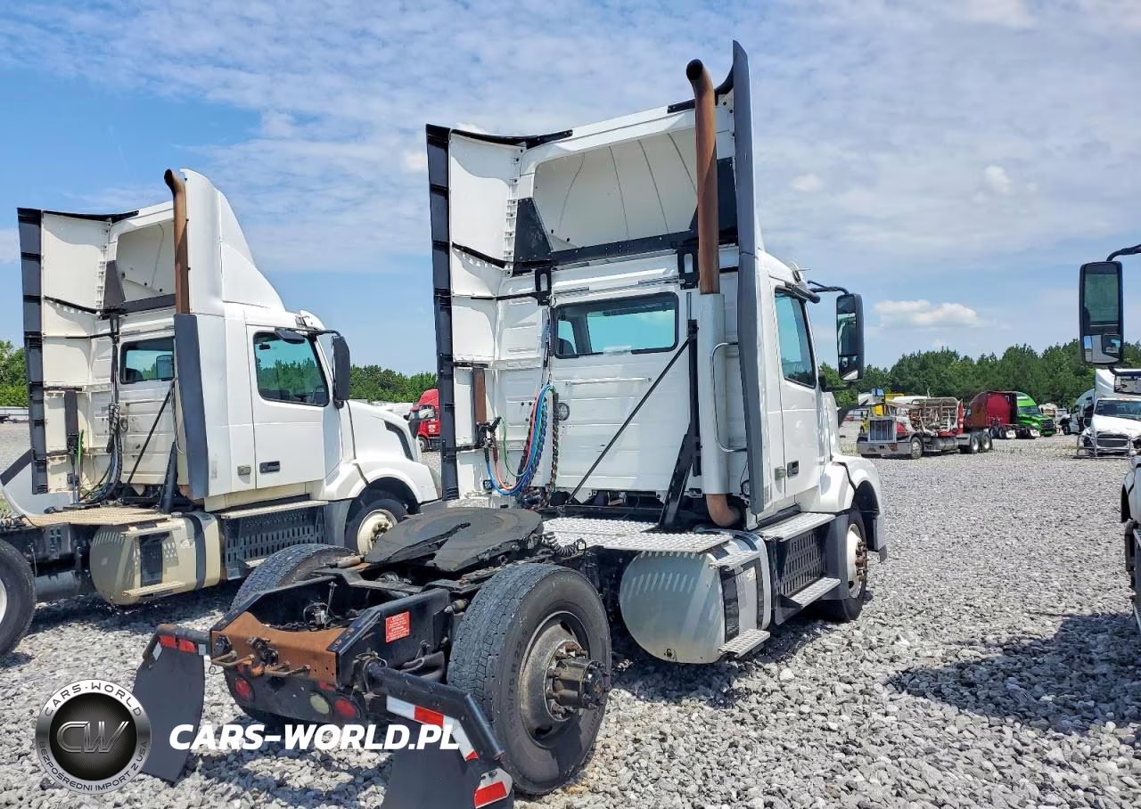 2017 Volvo Vnl Semi Truck VIN:4V4N39TG5HN988017 - 4