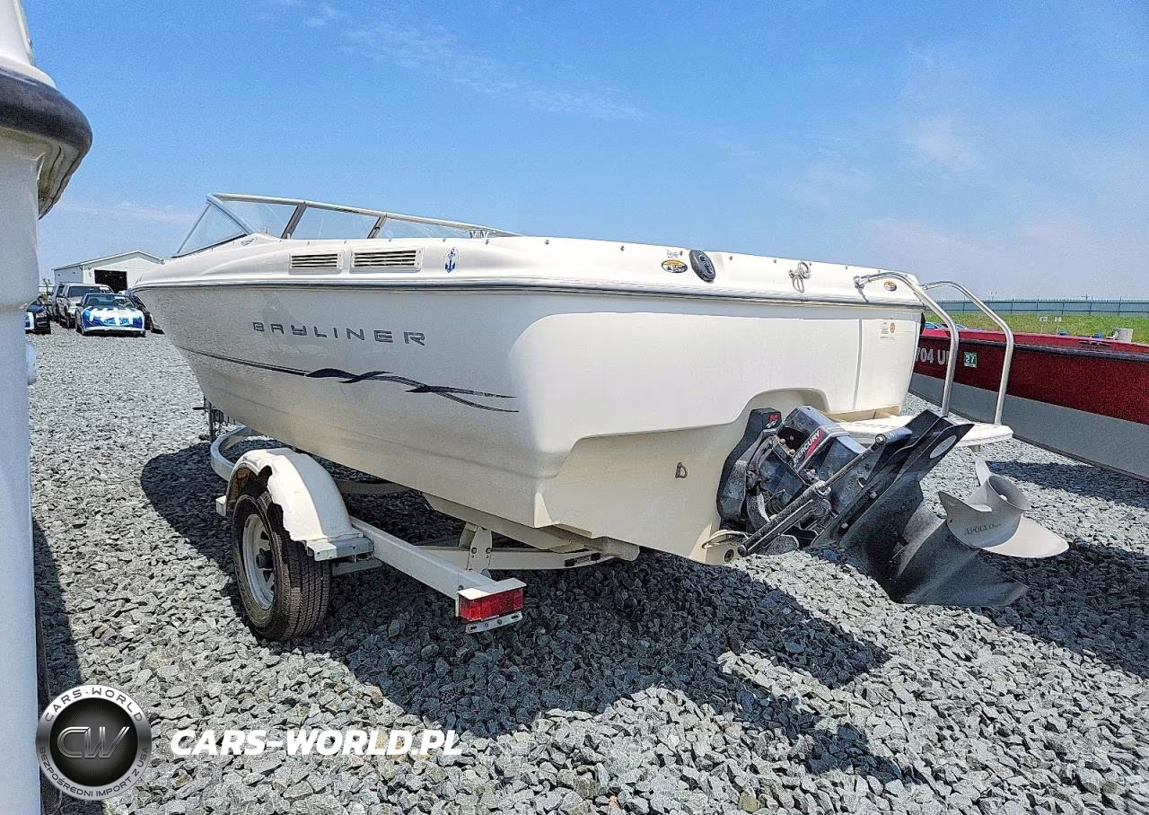 2001 Bayliner 215 Capri Sport Lx VIN:B1YA25CTE001 - 3