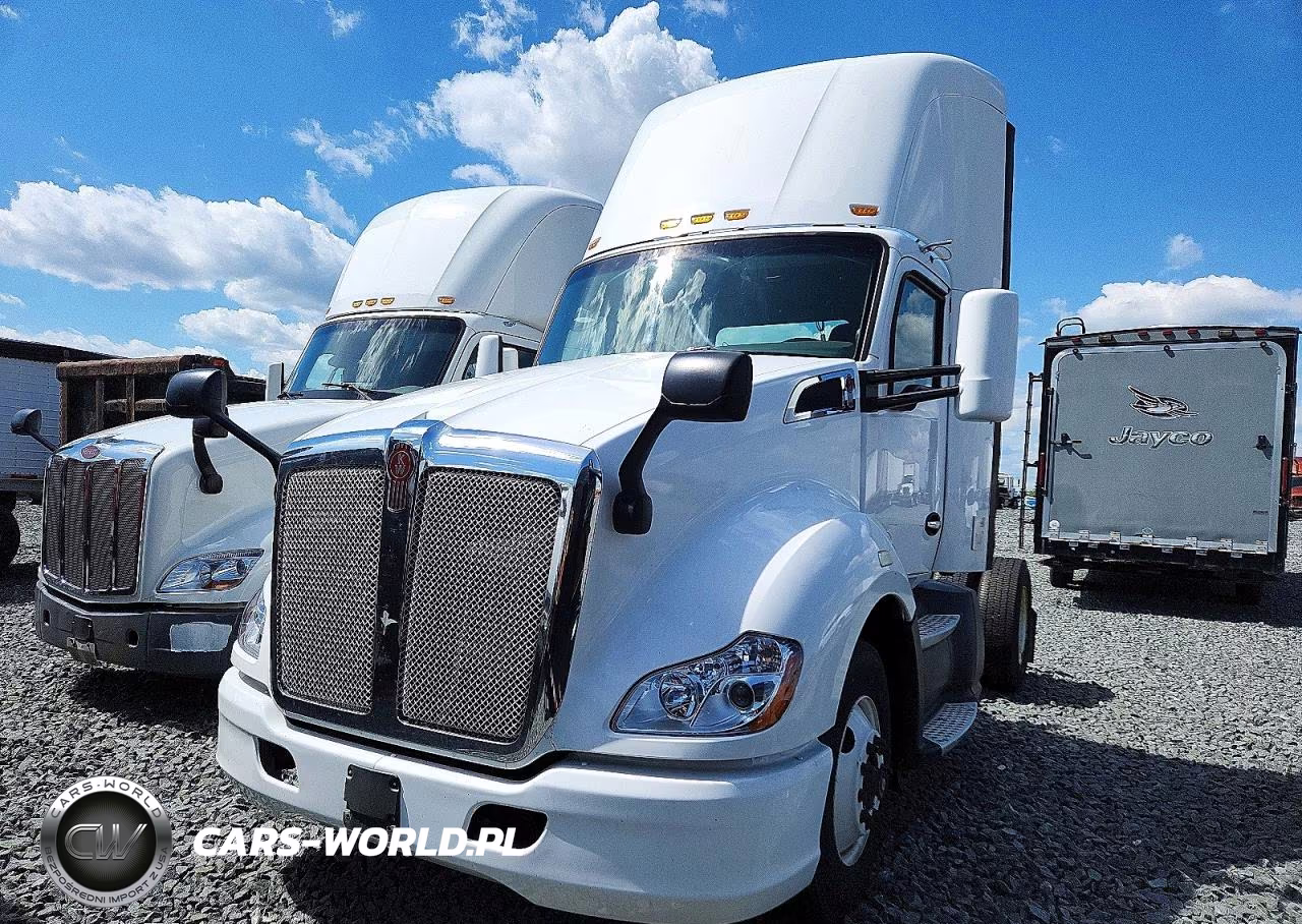 2016 Kenworth Construction T680 VIN:1XKYA48X2GJ496422 - 2