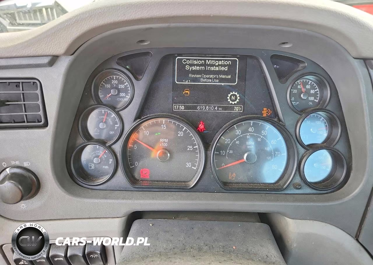 2016 Peterbilt 579 Semi Truck VIN:1XPBA48X6GD339572 - 8
