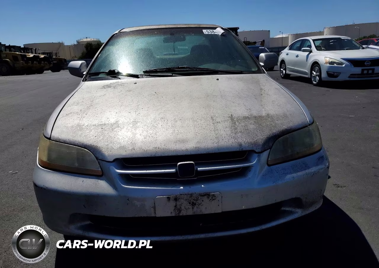1999 Honda Accord Lx VIN:1HGCG6651XA136769 - 5