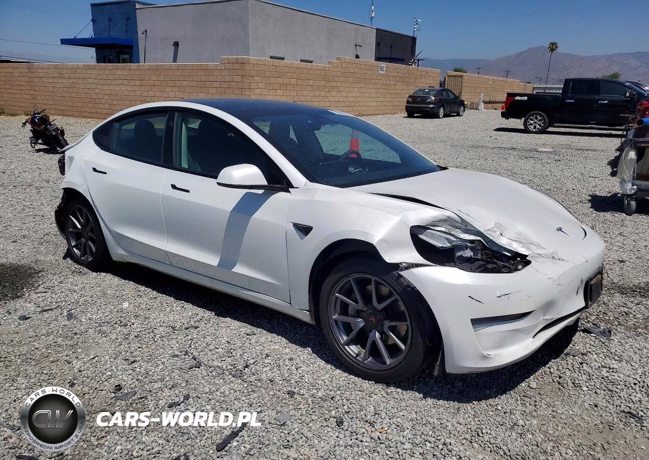 2023 Tesla Model 3 VIN:5YJ3E1EA7PF496948 - 4