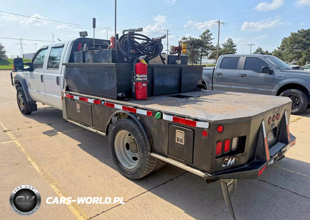 2015 Ford F550 Super Duty VIN:1FD0W5HT8FEA58634 - 3