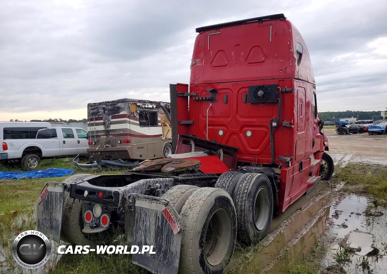 2020 Freightliner Cascadia 126 Semi Truck VIN:3AKJHHDRXLSLM5010 - 4