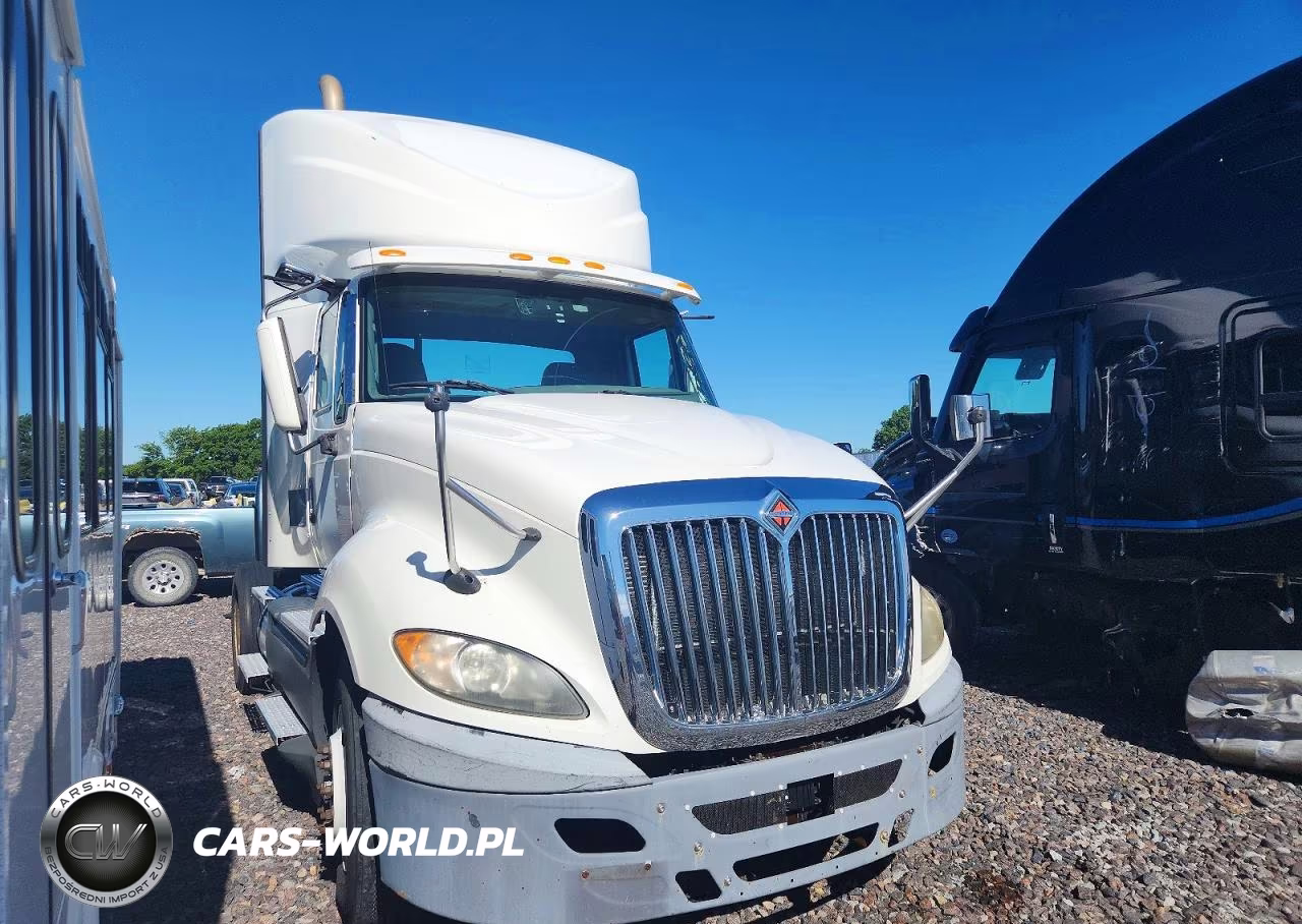 2017 International Prostar Semi Truck – zdjęcie 1 z 10