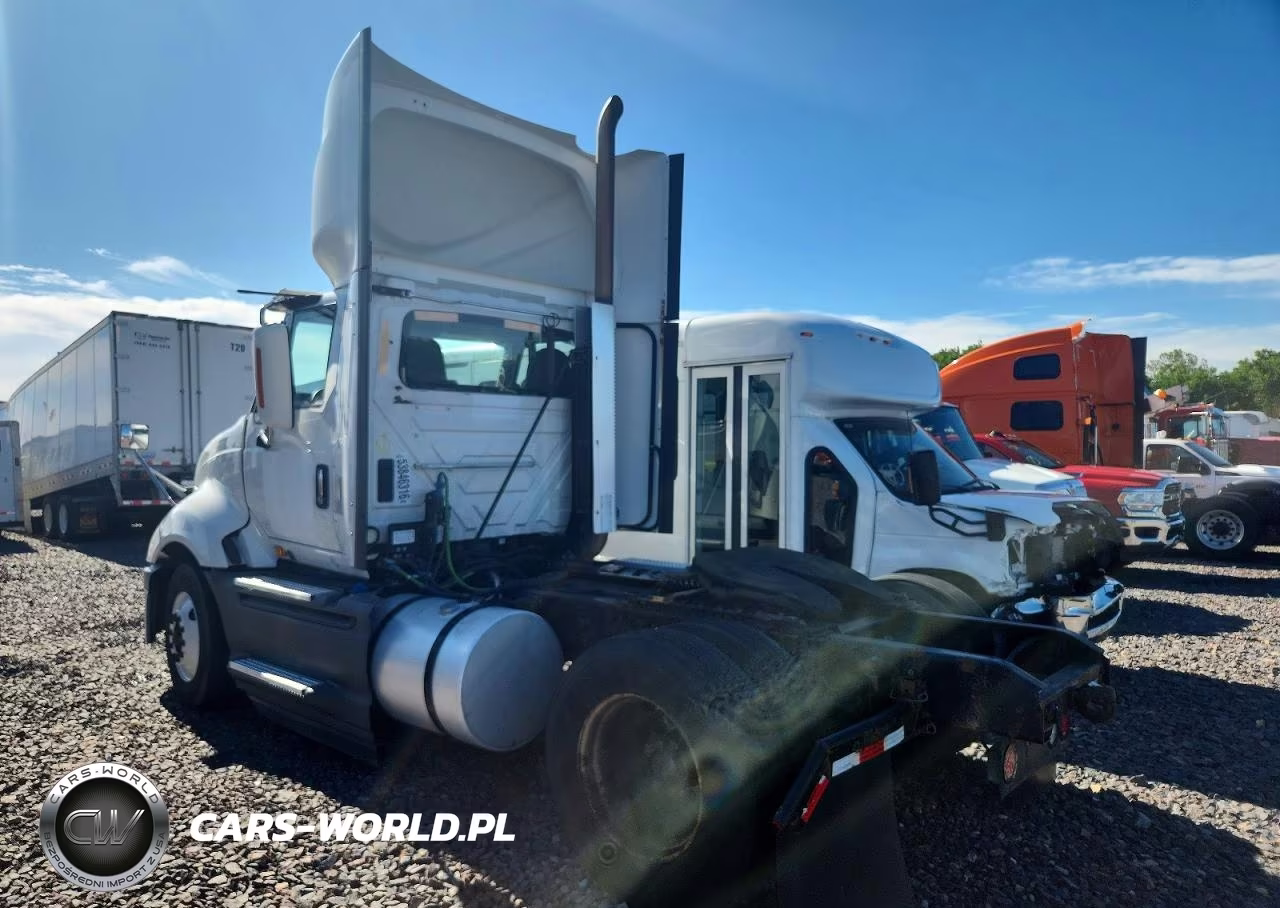 2017 International Prostar Semi Truck VIN:1HSDGAPR5HH164789 - 3