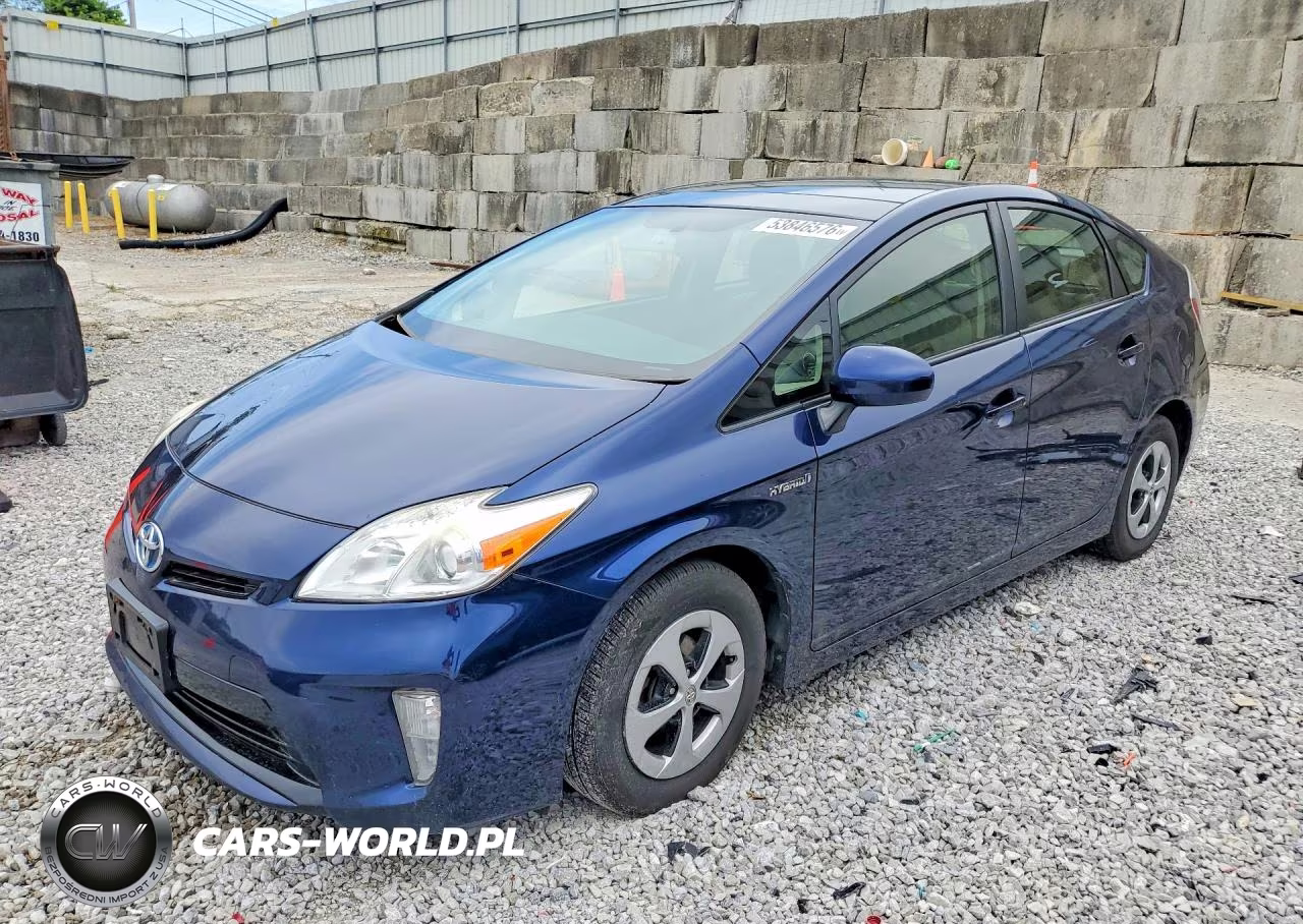 2013 Toyota Prius Three – zdjęcie 1 z 13