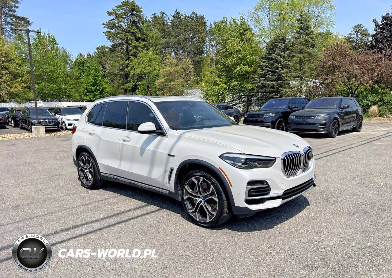2022 BMW X5 xDrive45E
