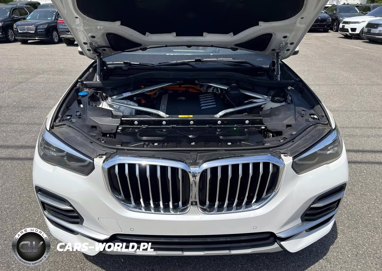 2022 BMW X5 xDrive45E VIN:5UXTA6C03N9J62196 - 8