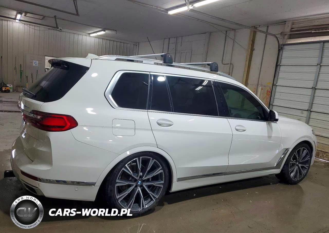 2020 BMW X7 xDrive40I VIN:5UXCW2C04L9C40902 - 3