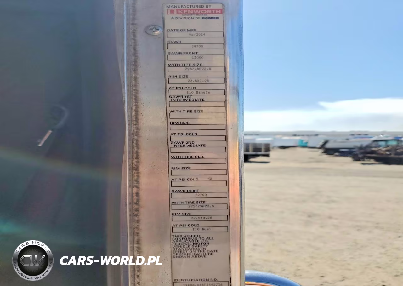 2015 Kenworth Construction T400 VIN:1XKBAJ8X4FJ442736 - 10