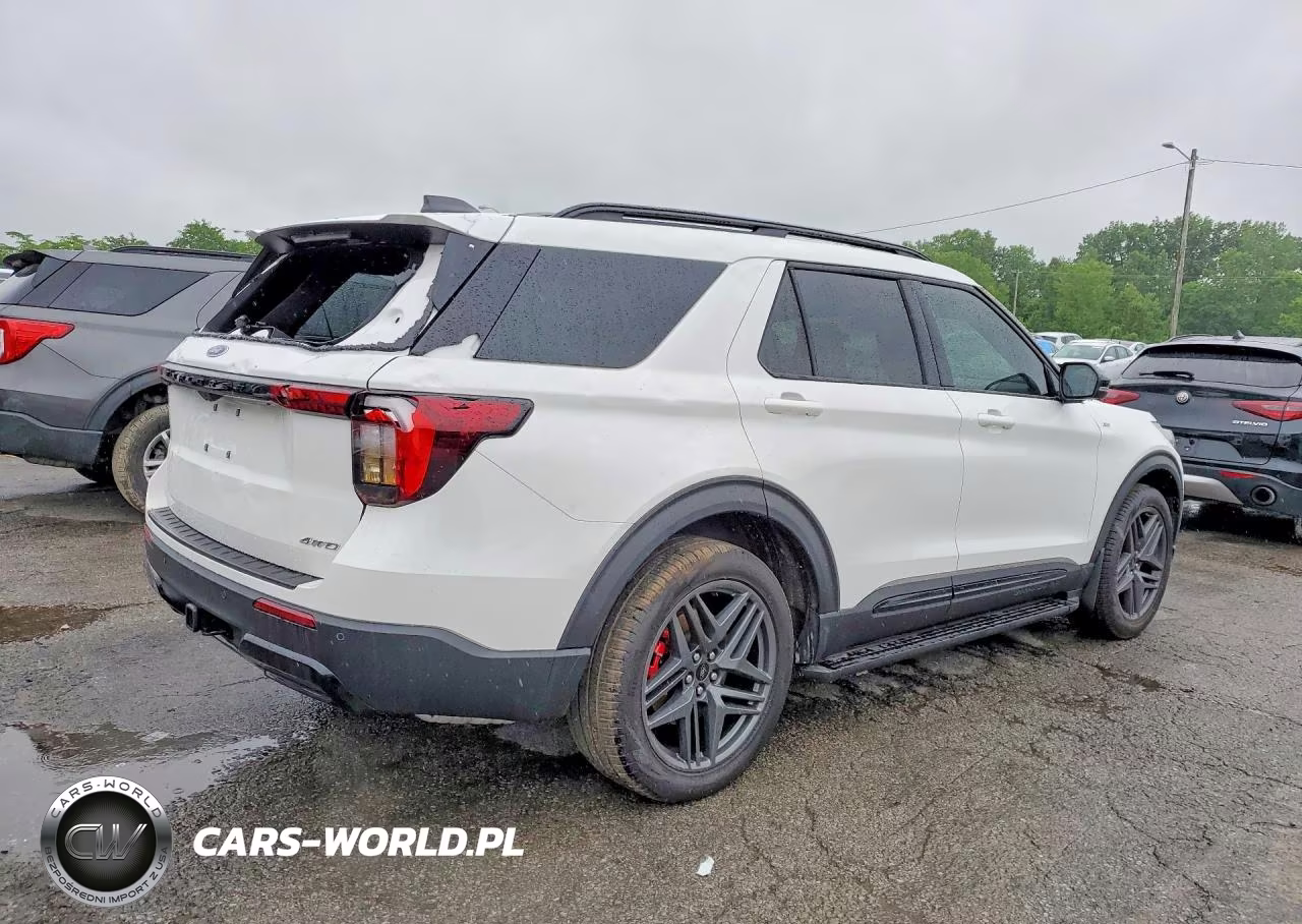 2025 Ford Explorer St-Line VIN:1FMUK8KH5SGB47529 - 3