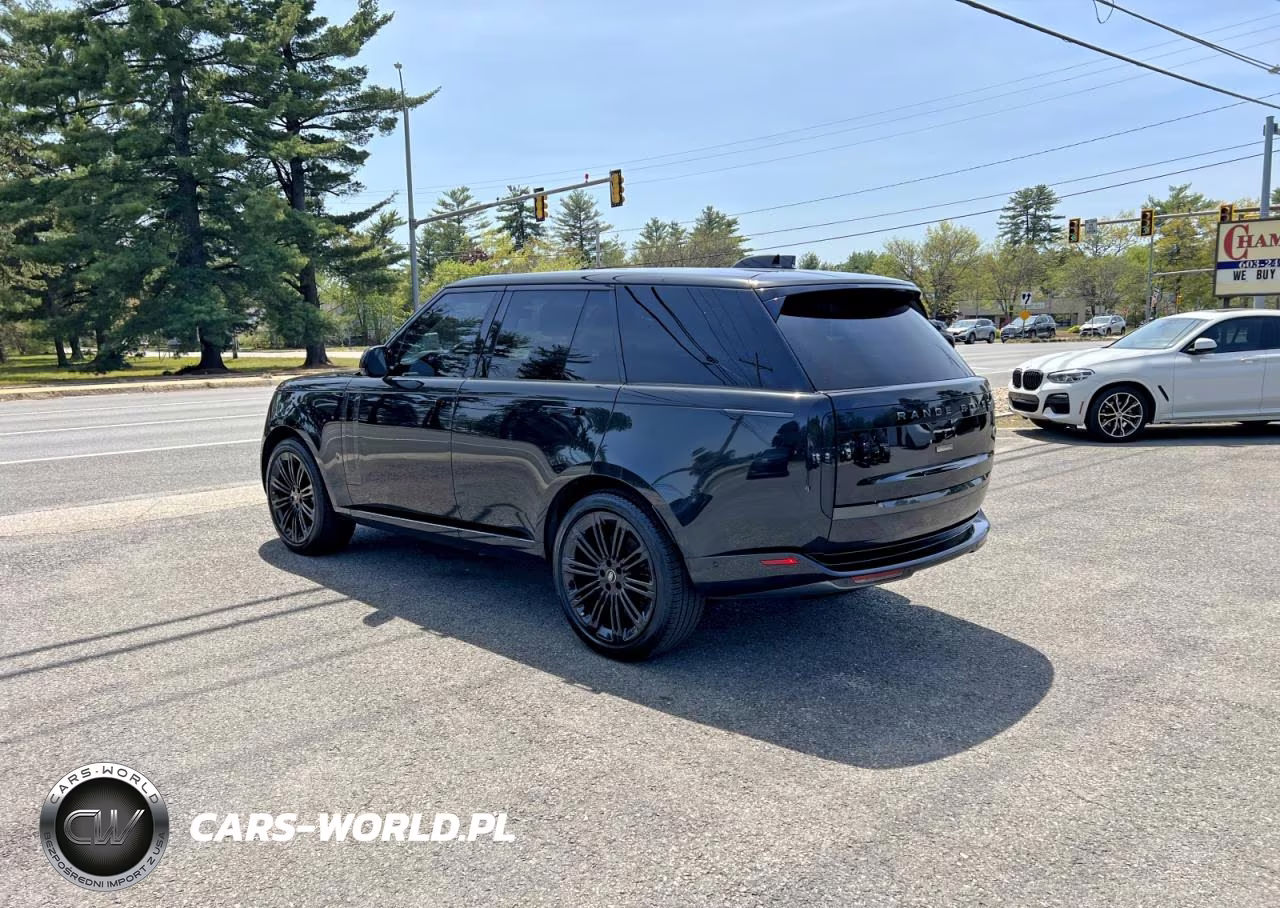 2023 Land Rover Range Rover Se VIN:SALKP9E76PA013511 - 3