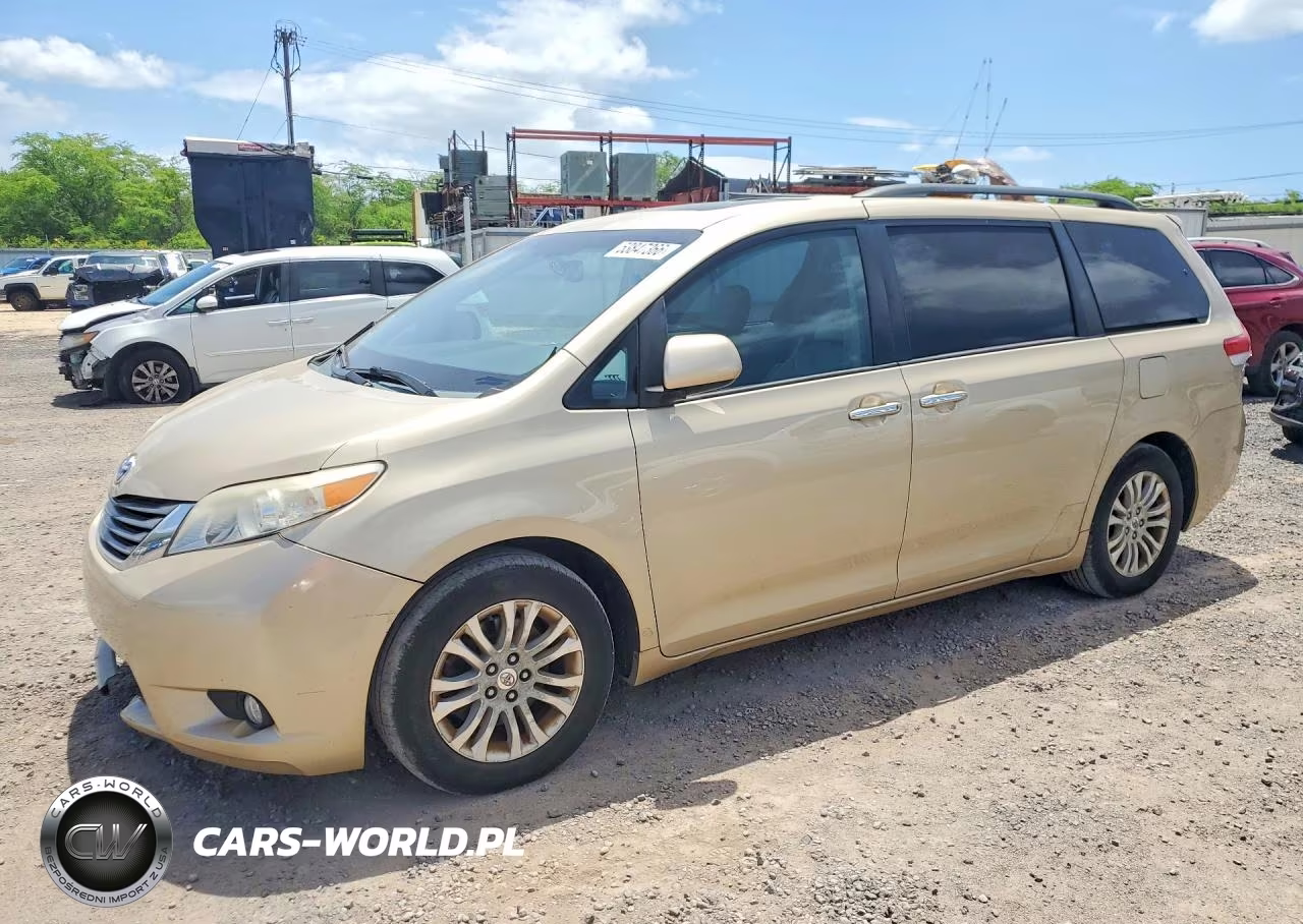 2011 Toyota Sienna Xle 8-Passenger