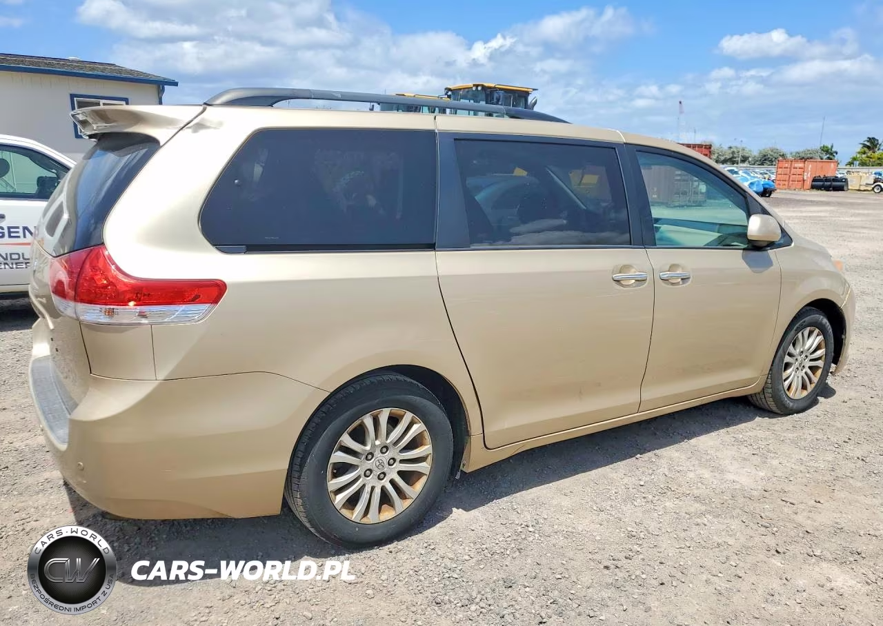 2011 Toyota Sienna Xle 8-Passenger VIN:5TDYK3DC7BS024380 - 3