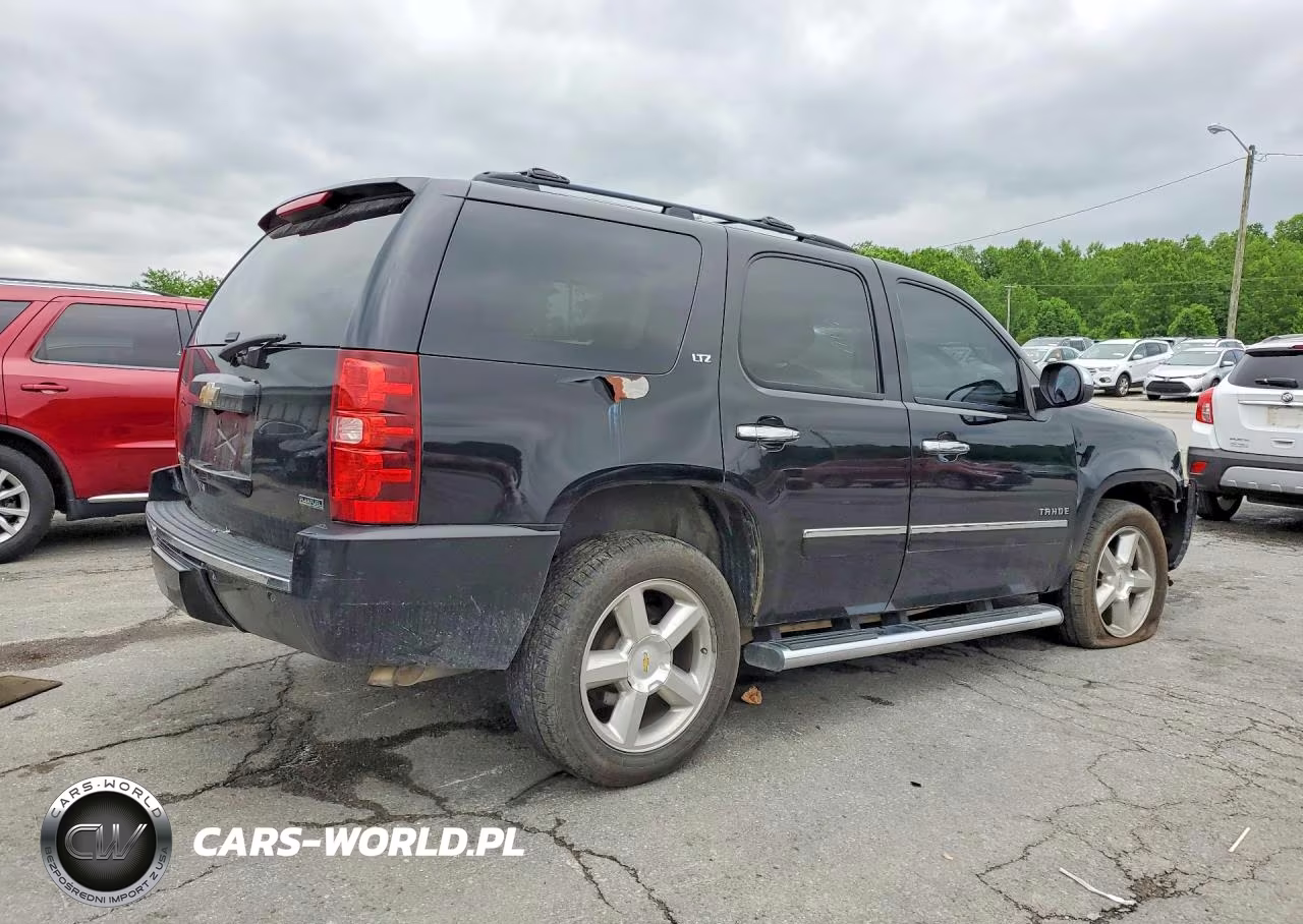 2011 Chevrolet Tahoe K1500 Ltz VIN:1GNSKCE07BR389495 - 3