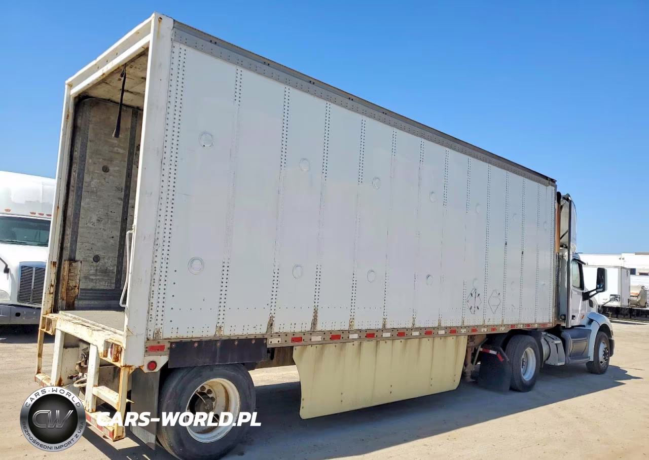 2018 Peterbilt 579 VIN:1XPBA48X5JD478146 - 4