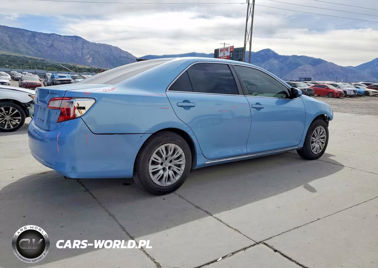 2012 Toyota Camry Le VIN:4T1BF1FK5CU583101 - 3