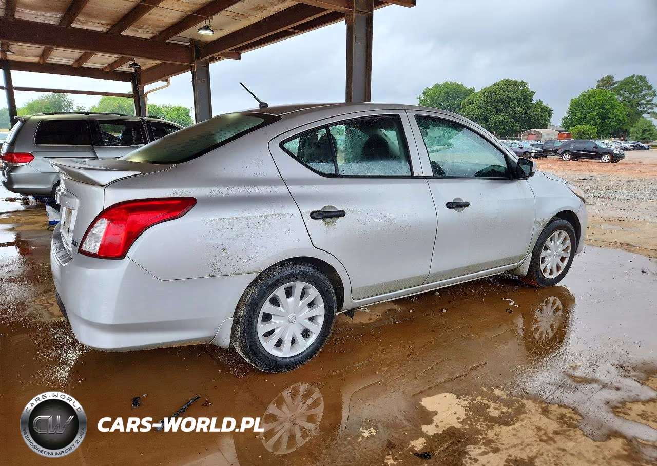 2016 Nissan Versa 1.6 S Plus VIN:3N1CN7AP1GL860024 - 3