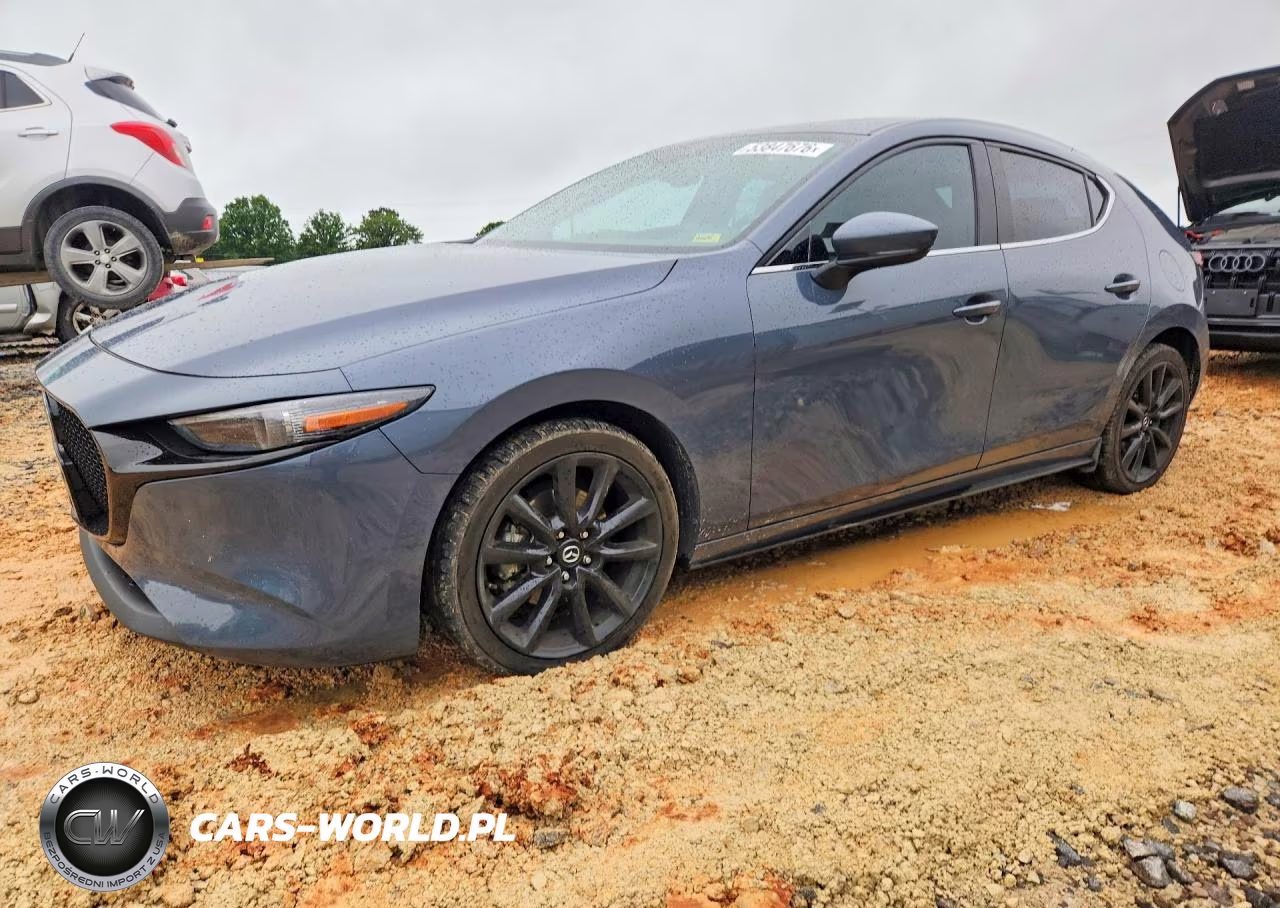 2021 Mazda 3 Premium