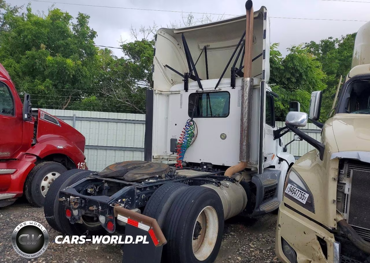2016 Peterbilt 579 Semi Truck VIN:1XPBA48X5GD339773 - 4