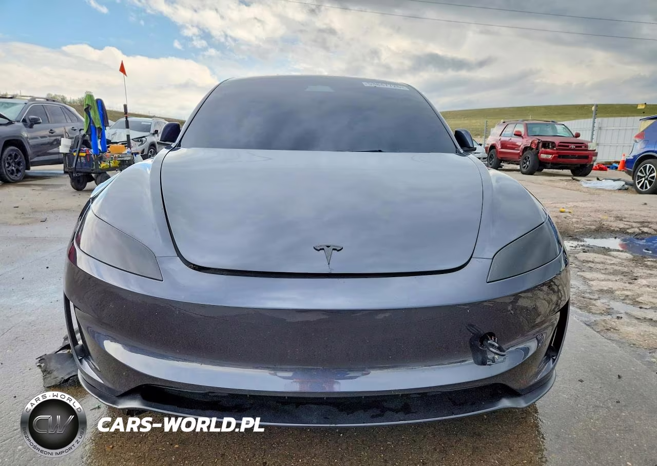 2025 Tesla Model 3 VIN:5YJ3E1ET5SF986279 - 5