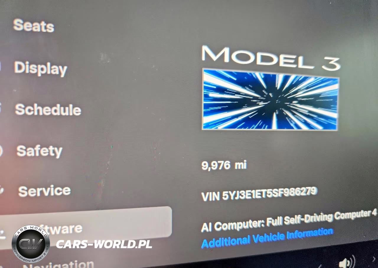 2025 Tesla Model 3 VIN:5YJ3E1ET5SF986279 - 9