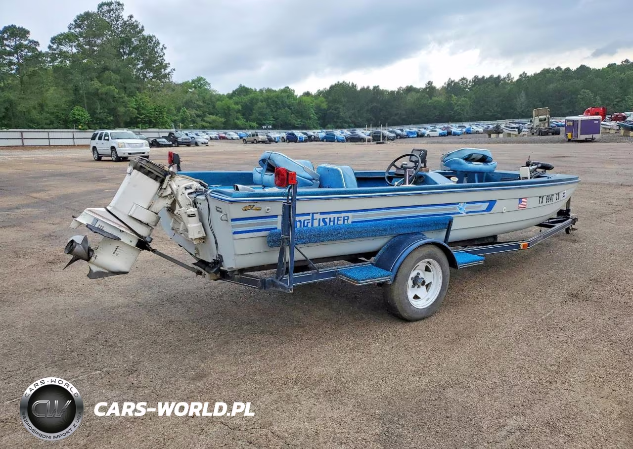 1985 Kingfisher Master Molders Boat VIN:KNG00647B585 - 4