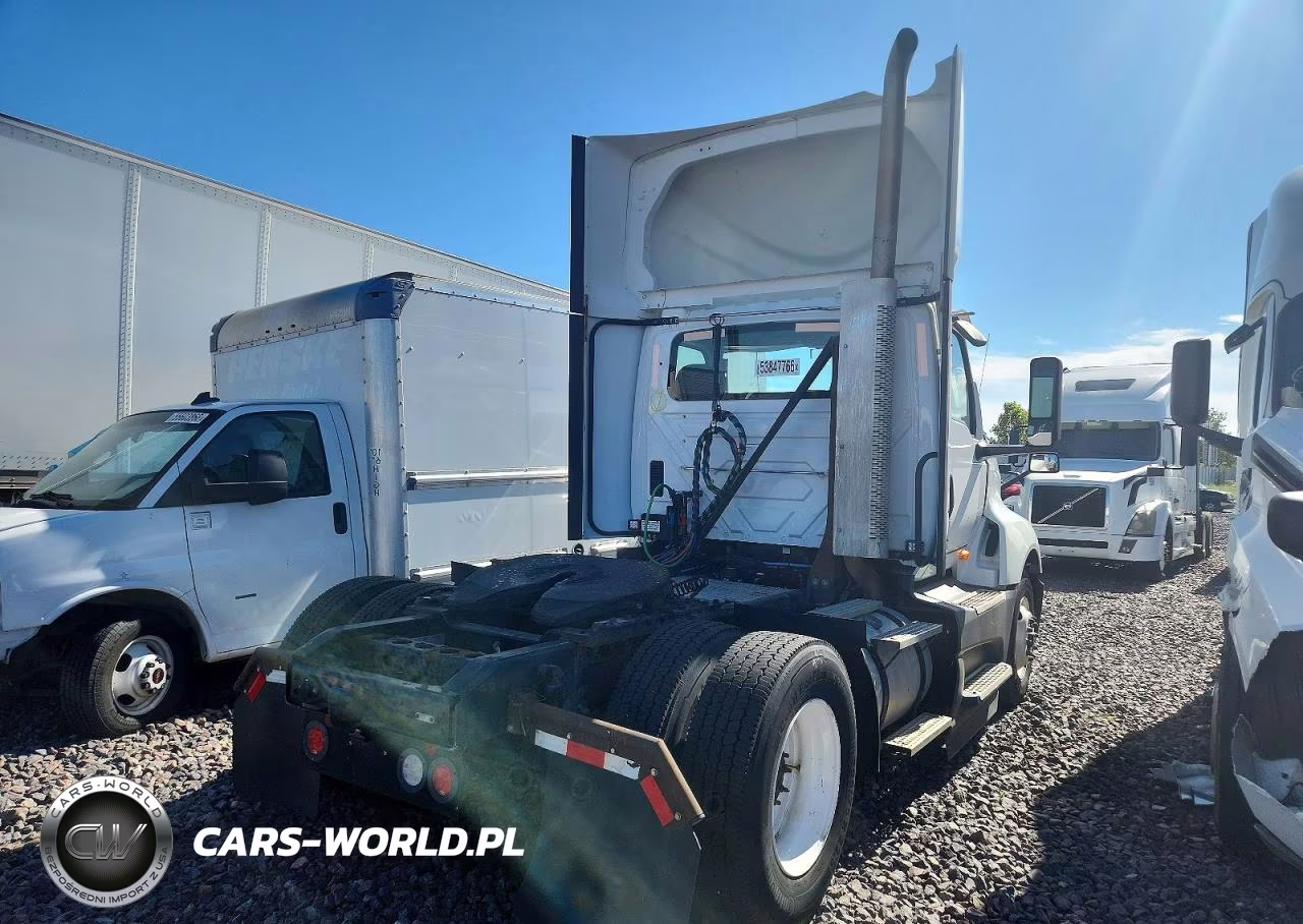 2019 International Lt625 - Semi Truck VIN:1HSDYAPR0KH044046 - 4