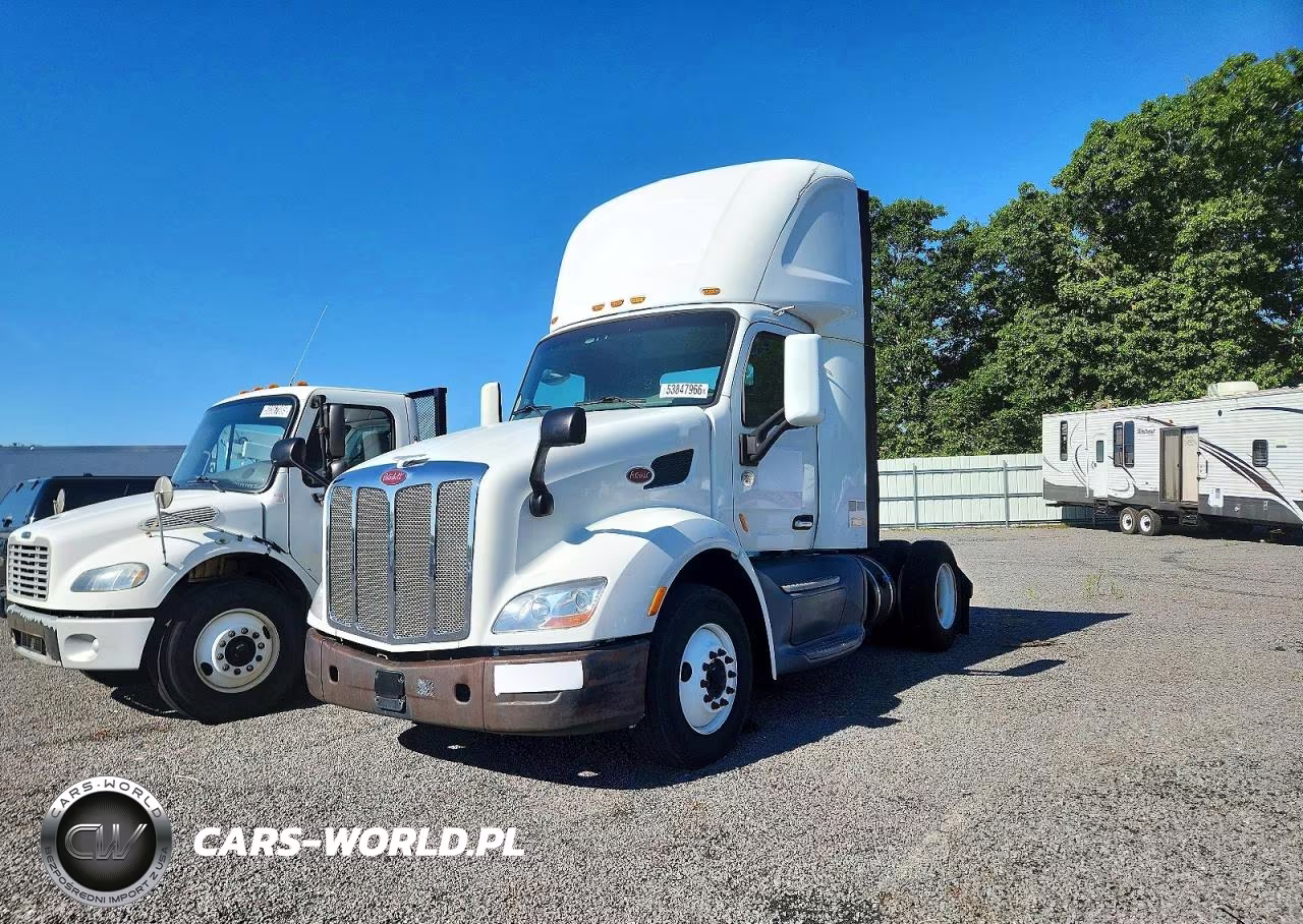 2016 Peterbilt 579 Semi Truck VIN:1XPBA48X0GD339695 - 2