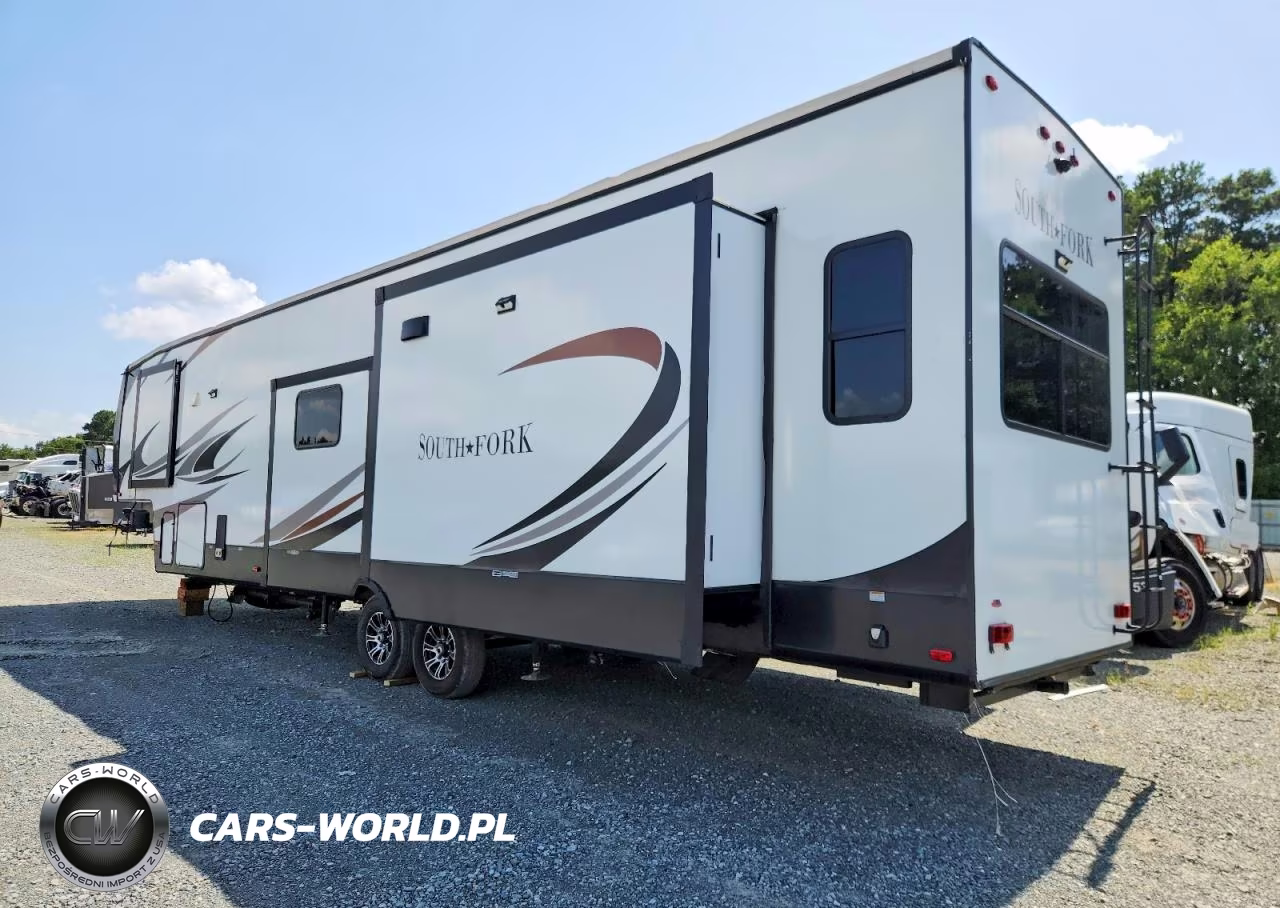 2022 Heartland South Fork Camper VIN:5RXLG4427NE494747 - 3