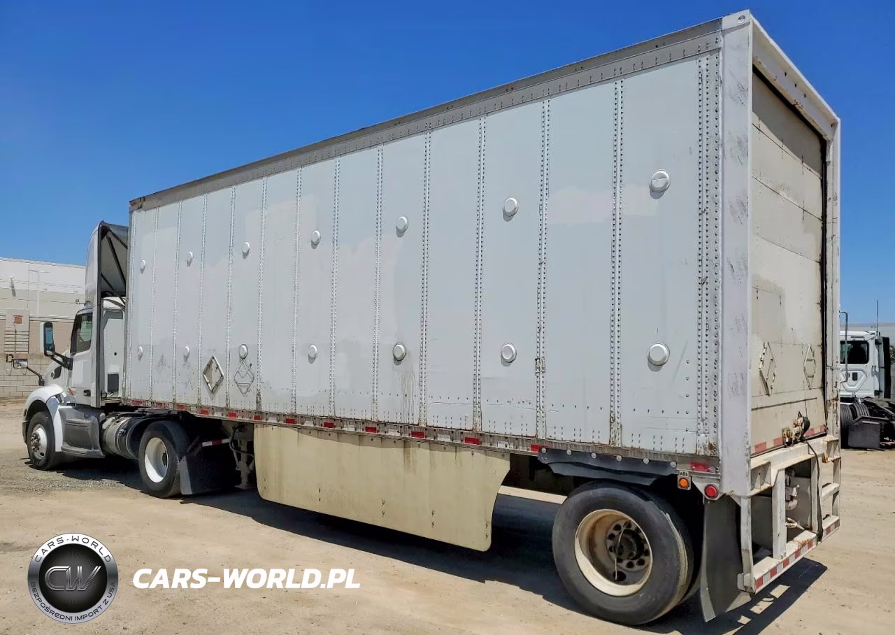 2017 Peterbilt 579 VIN:1XPBA48X1HD428581 - 3