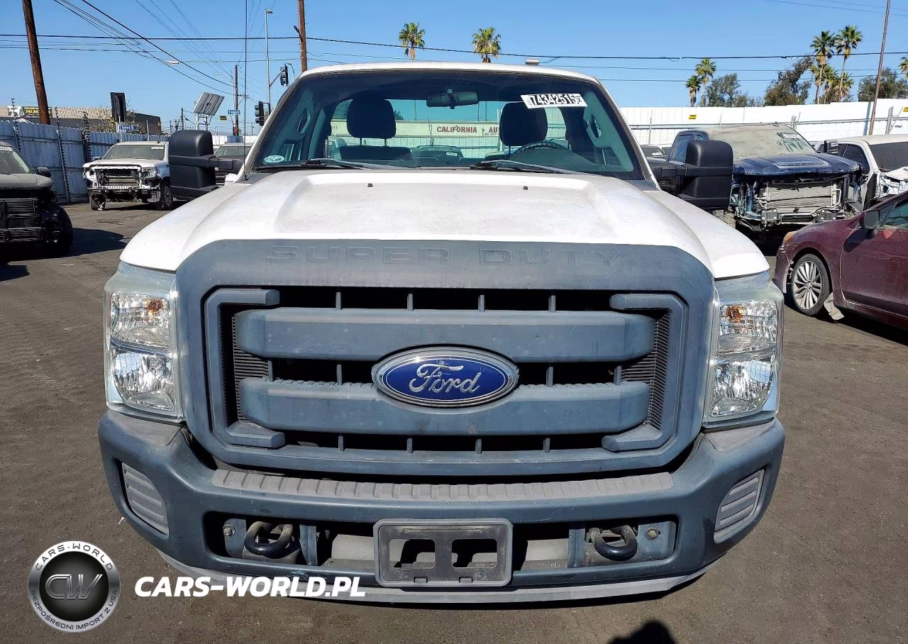 2013 Ford F250 Super Duty VIN:1FTBF2A63DEB82095 - 5
