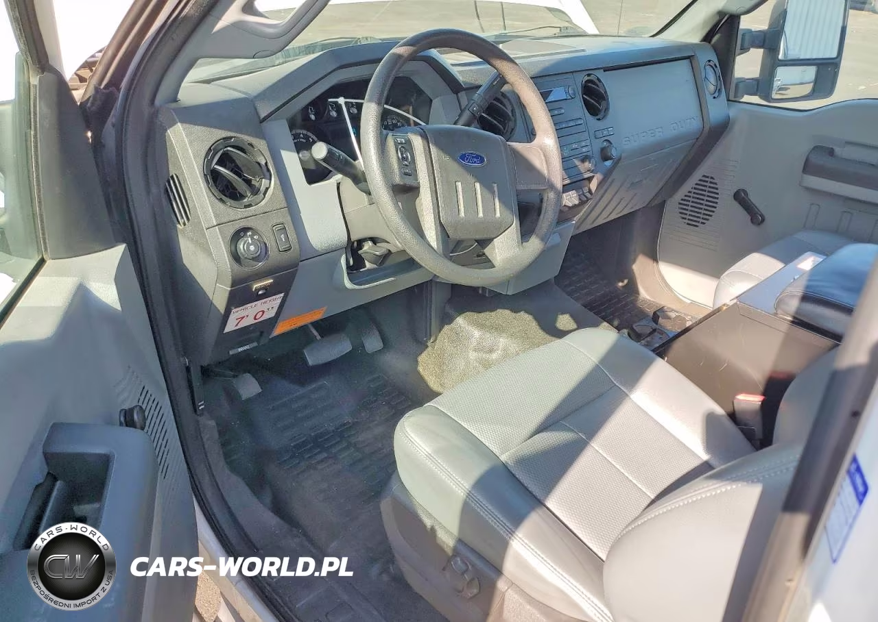 2013 Ford F250 Super Duty VIN:1FTBF2A63DEB82095 - 8