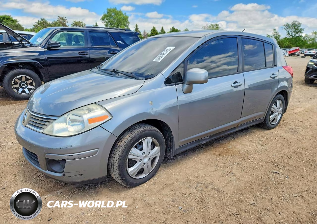 2009 Nissan Versa 1.8 S