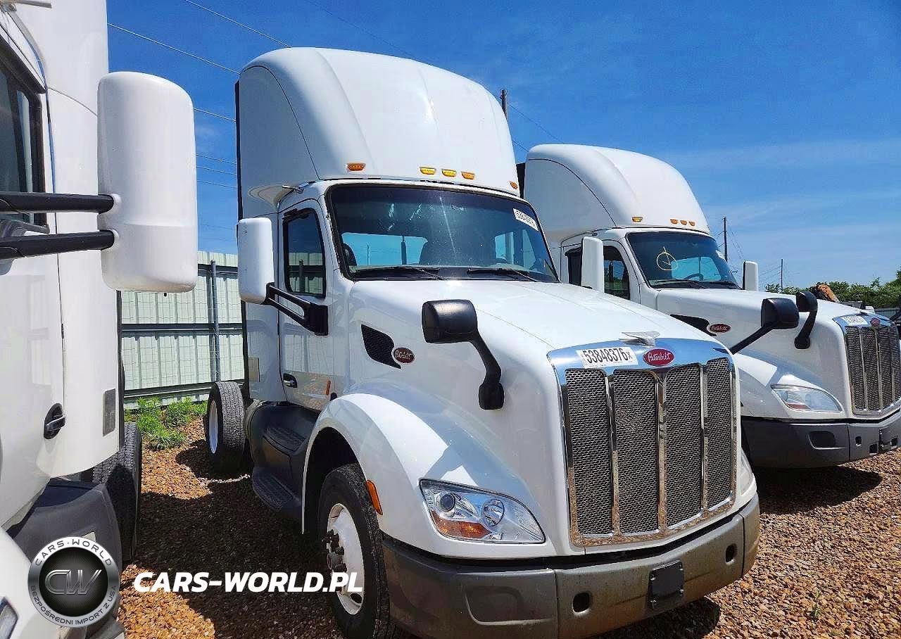 2016 Peterbilt 579 - Semi Truck