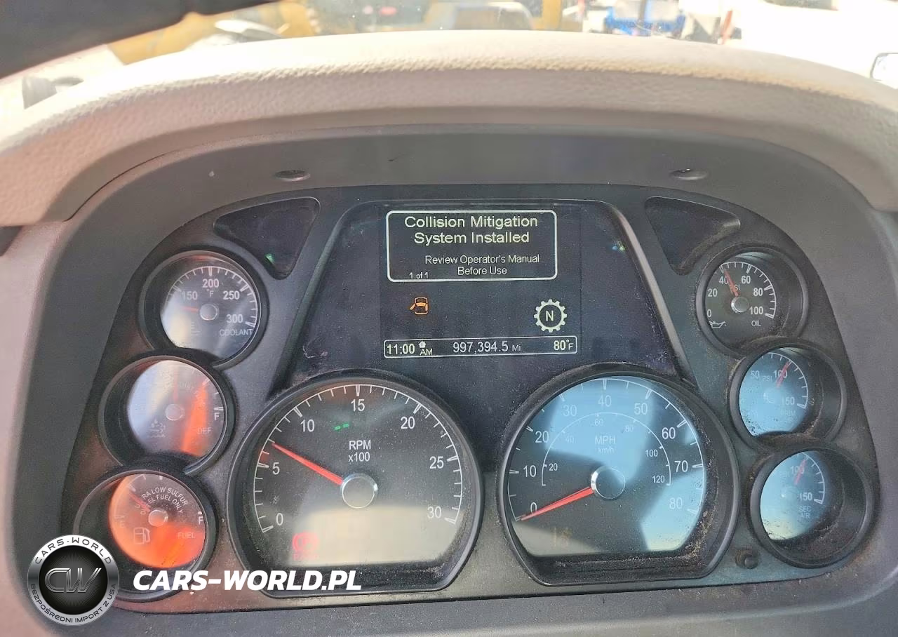 2016 Peterbilt 579 - Semi Truck VIN:1XPBA48X8GD354431 - 8
