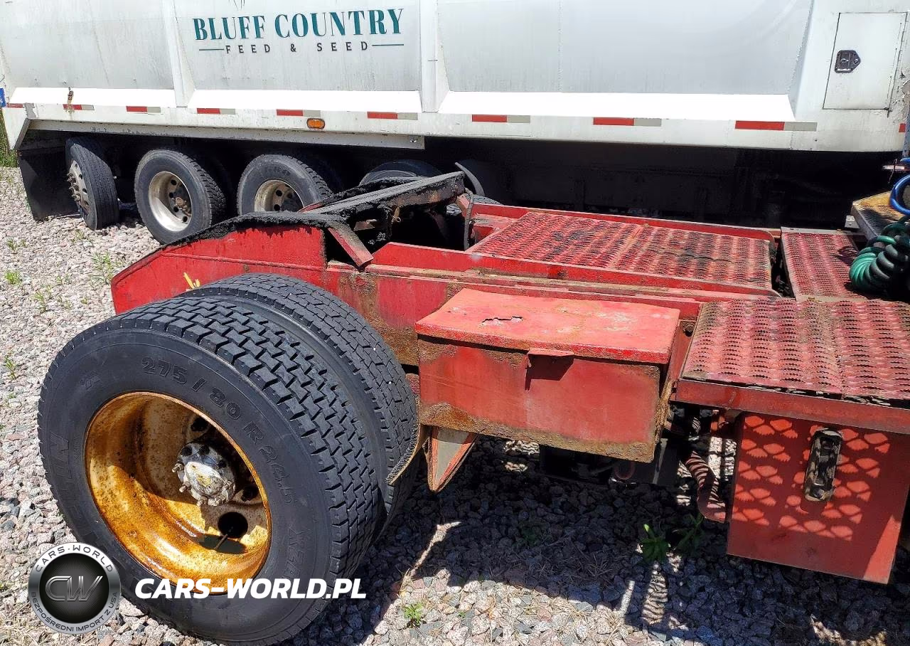 1994 Capacity Tj5000 Yard Truck VIN:6BT50RH50E1217865 - 6