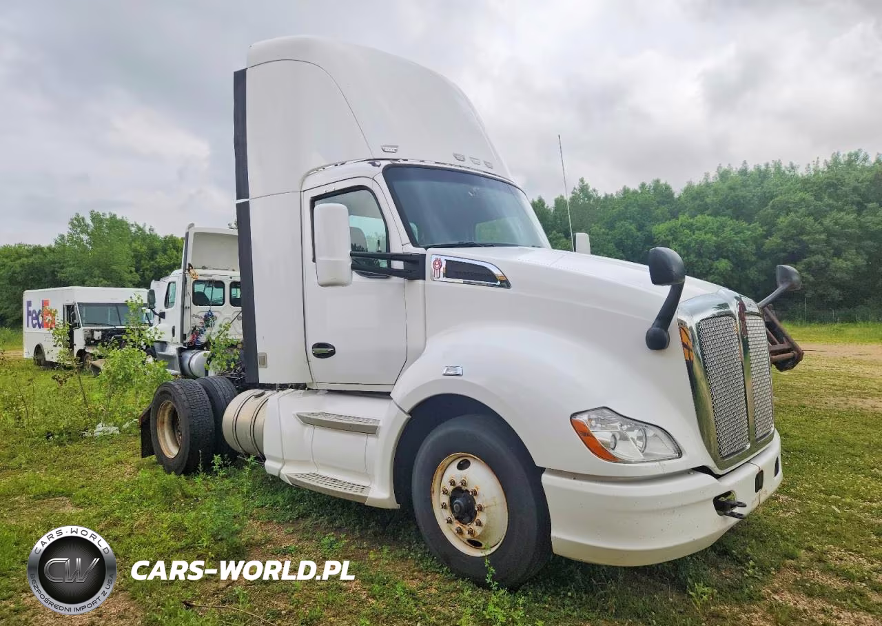 2015 Kenworth Constructi - Semi Truck