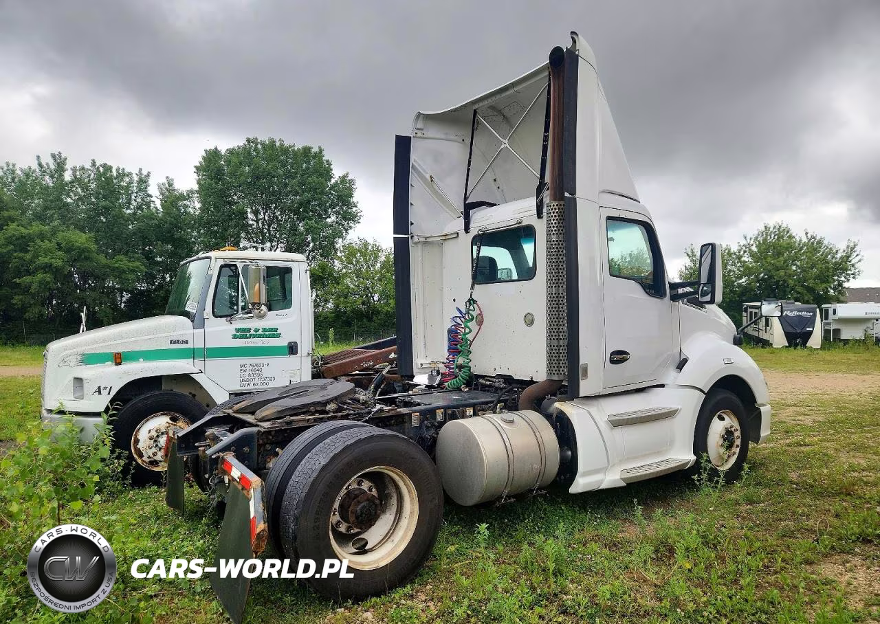 2015 Kenworth Constructi - Semi Truck VIN:1XKYA48X1FJ462423 - 4