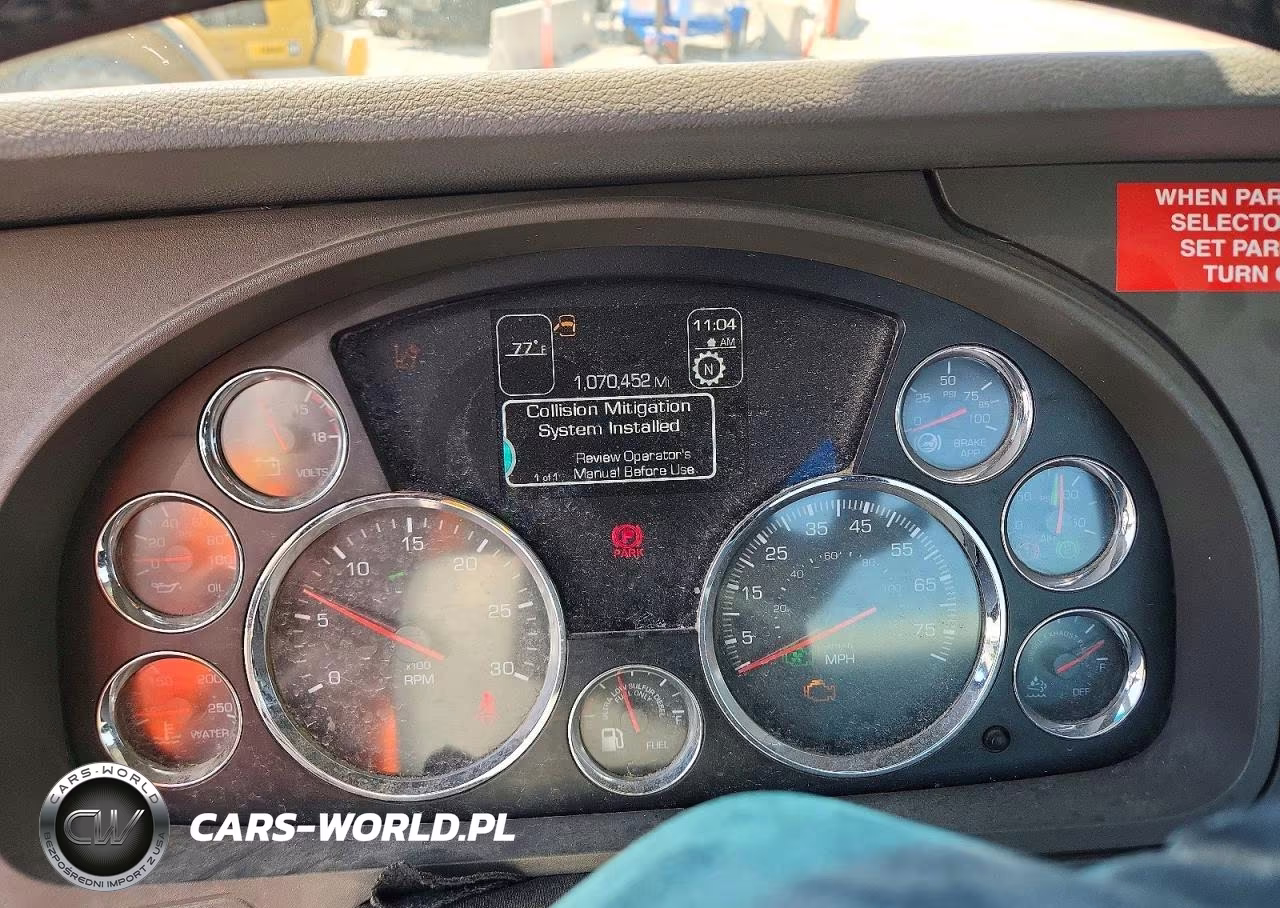 2016 Kenworth T680 Semi Truck VIN:1XKYA48XXGJ496698 - 8
