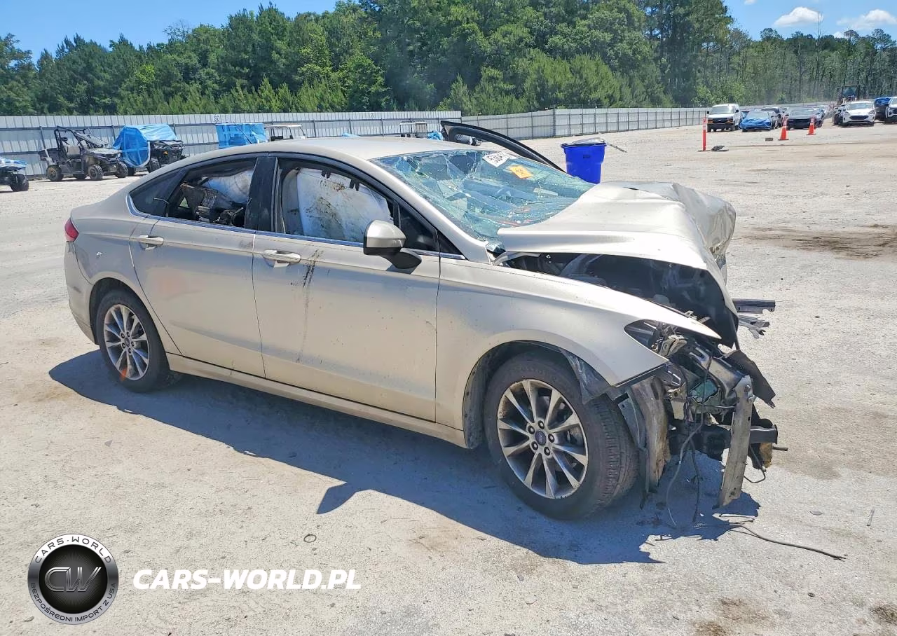 2017 Ford Fusion Se VIN:3FA6P0HD3HR261959 - 4