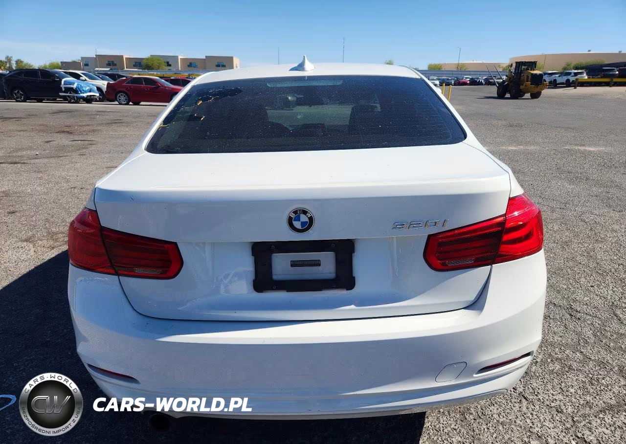 2017 BMW 320 I VIN:WBA8E1G30HNU15812 - 6
