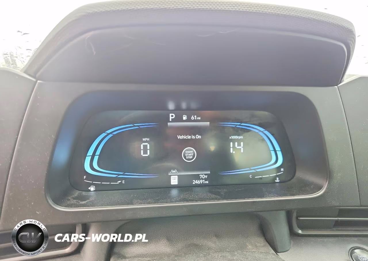 2025 Hyundai Elantra Sel Sport VIN:KMHLM4DG7SU922868 - 9
