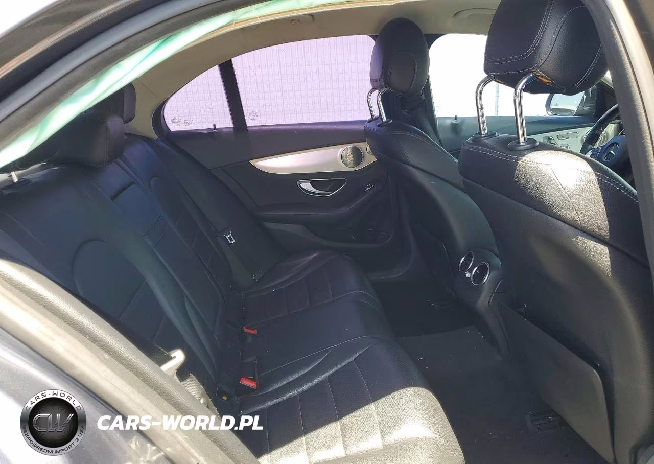2015 Mercedes-Benz C 300 VIN:55SWF4JB1FU054268 - 10