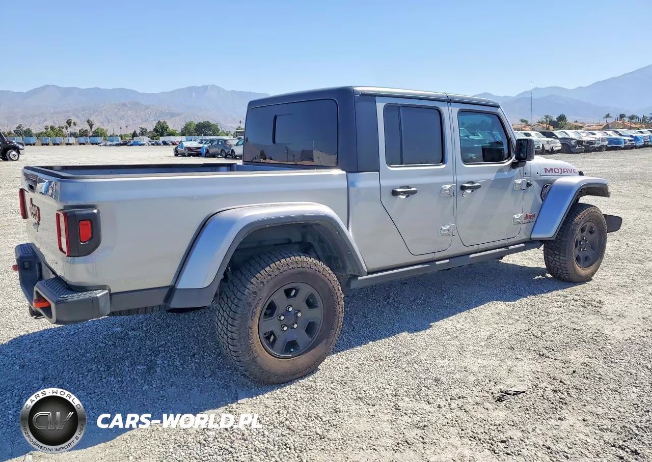 2021 Jeep Gladiator Mojave VIN:1C6JJTEG4ML567073 - 3