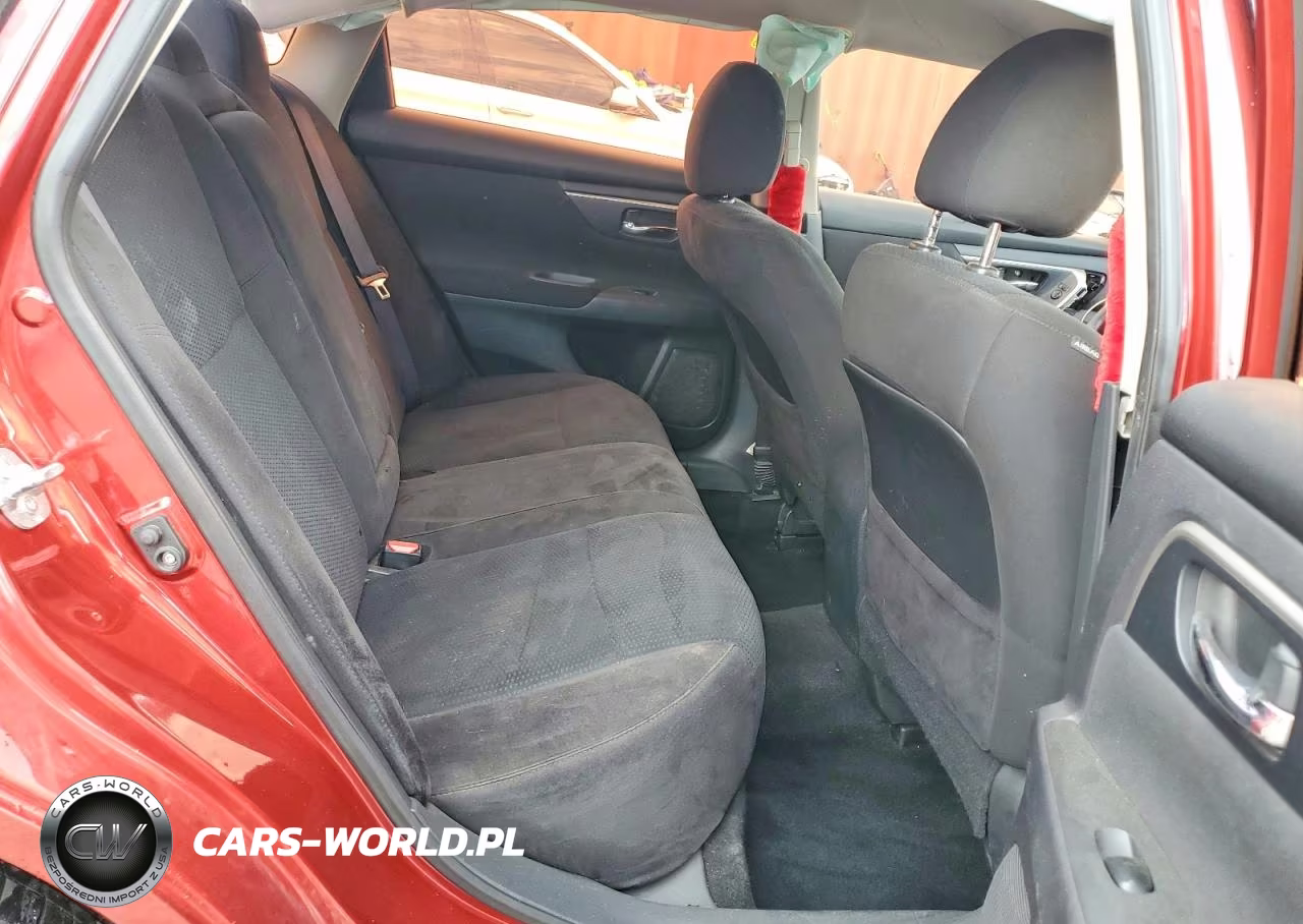 2015 Nissan Altima 2.5 S VIN:1N4AL3AP2FN355987 - 10