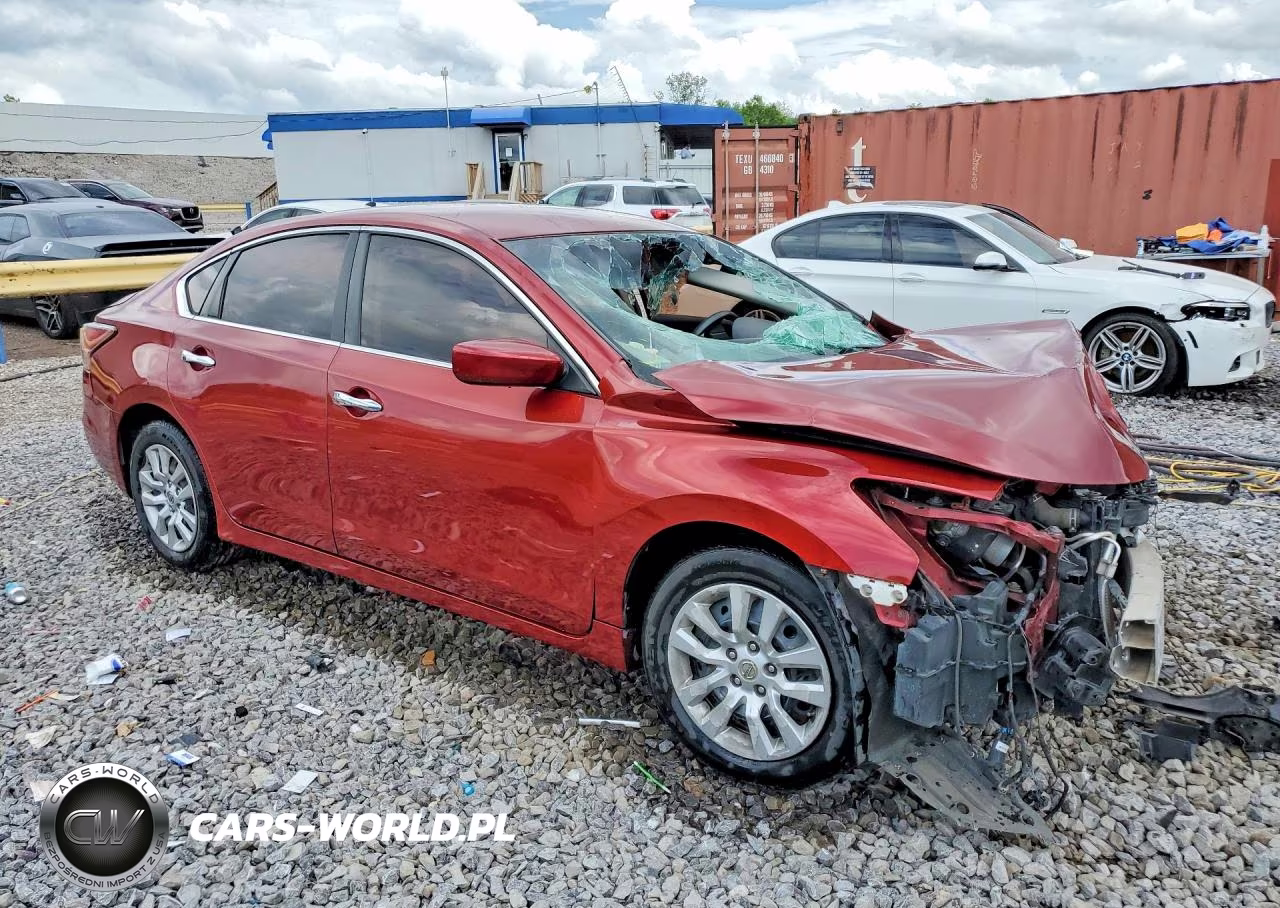 2015 Nissan Altima 2.5 S VIN:1N4AL3AP2FN355987 - 4